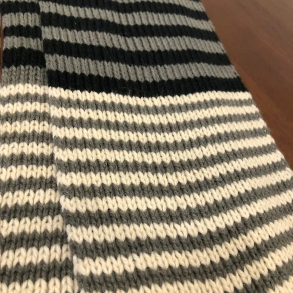Vera Bradley Striped Knit Multicolor Scarf.